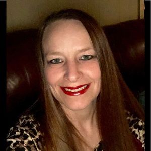 Meet your Posher, Gail